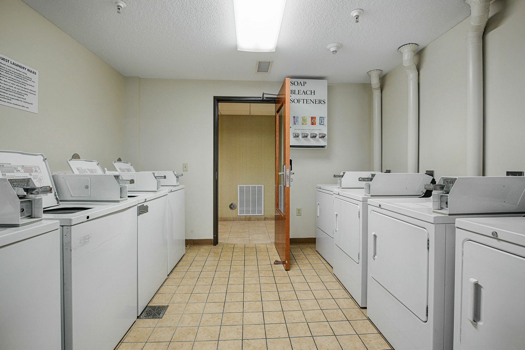 Welcome Suites-オファロン エクステリア 写真